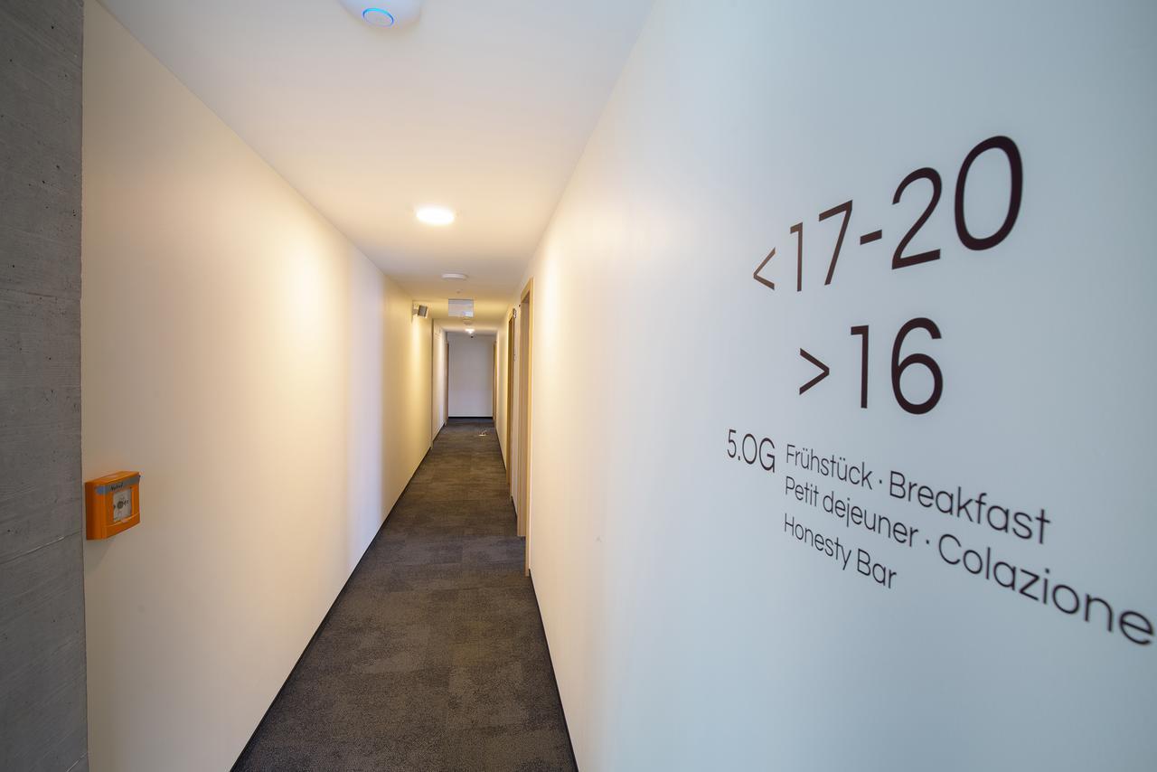 B_Smart Motel Landquart ภายนอก รูปภาพ